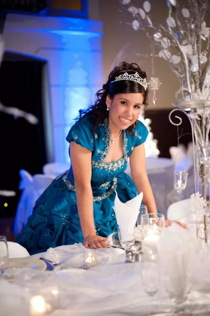 Winter wonderland Quinceanera head table