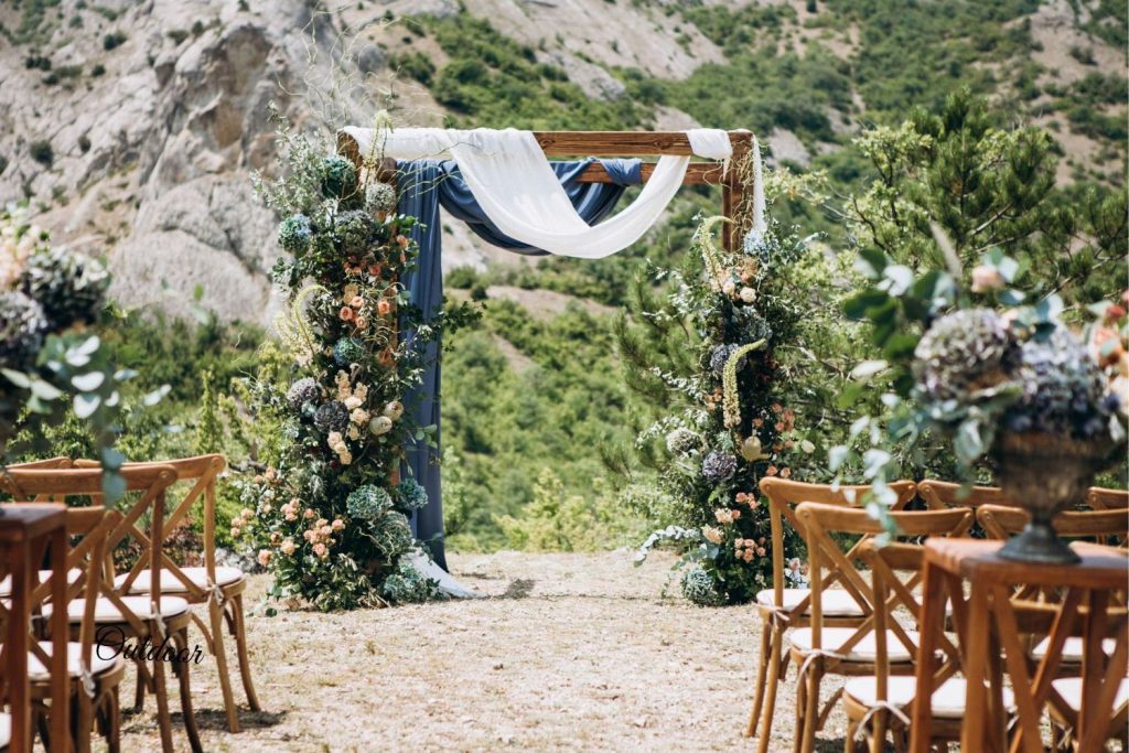 How Far in Advance should you book your wedding venue?